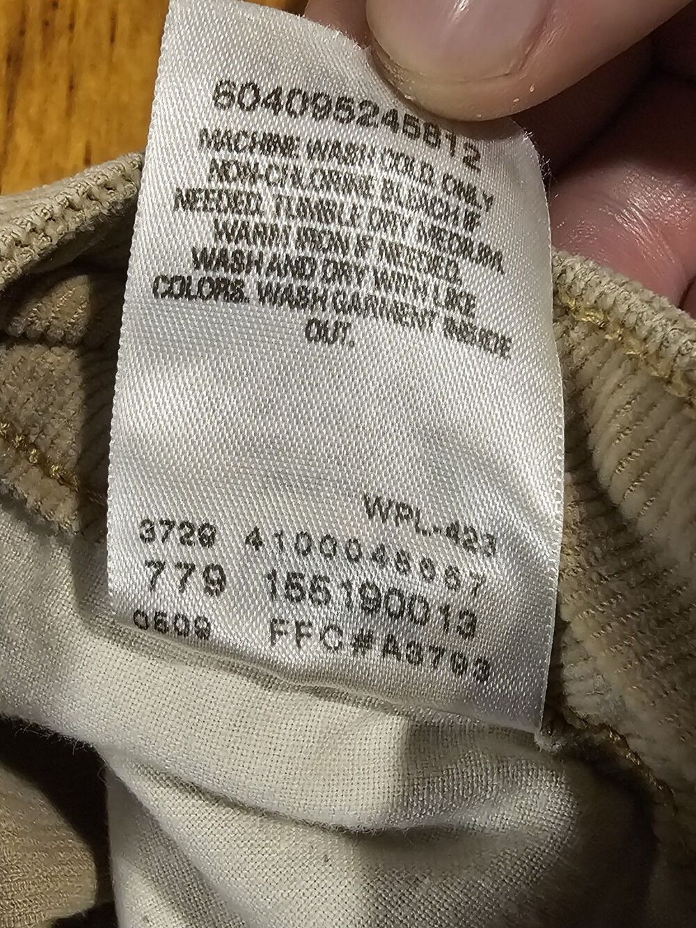 Levi’s 526 Slender Bootcut Corduroy Pants Womens 16M Tan Khaki 36x32 Y2K 2009 - Picture 8 of 9